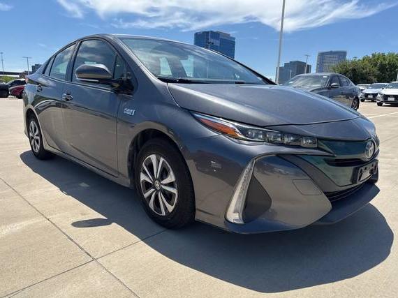 TOYOTA PRIUS PRIME 2017 JTDKARFP4H3057102 image